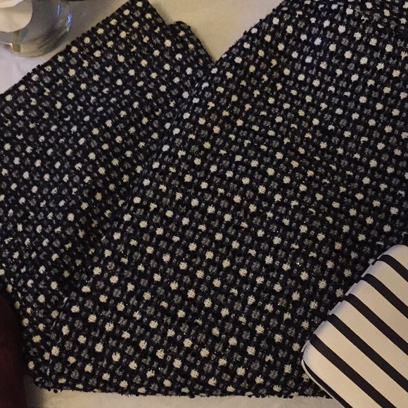 NWT Banana tweed pencil skirt - Picture 5 of 7